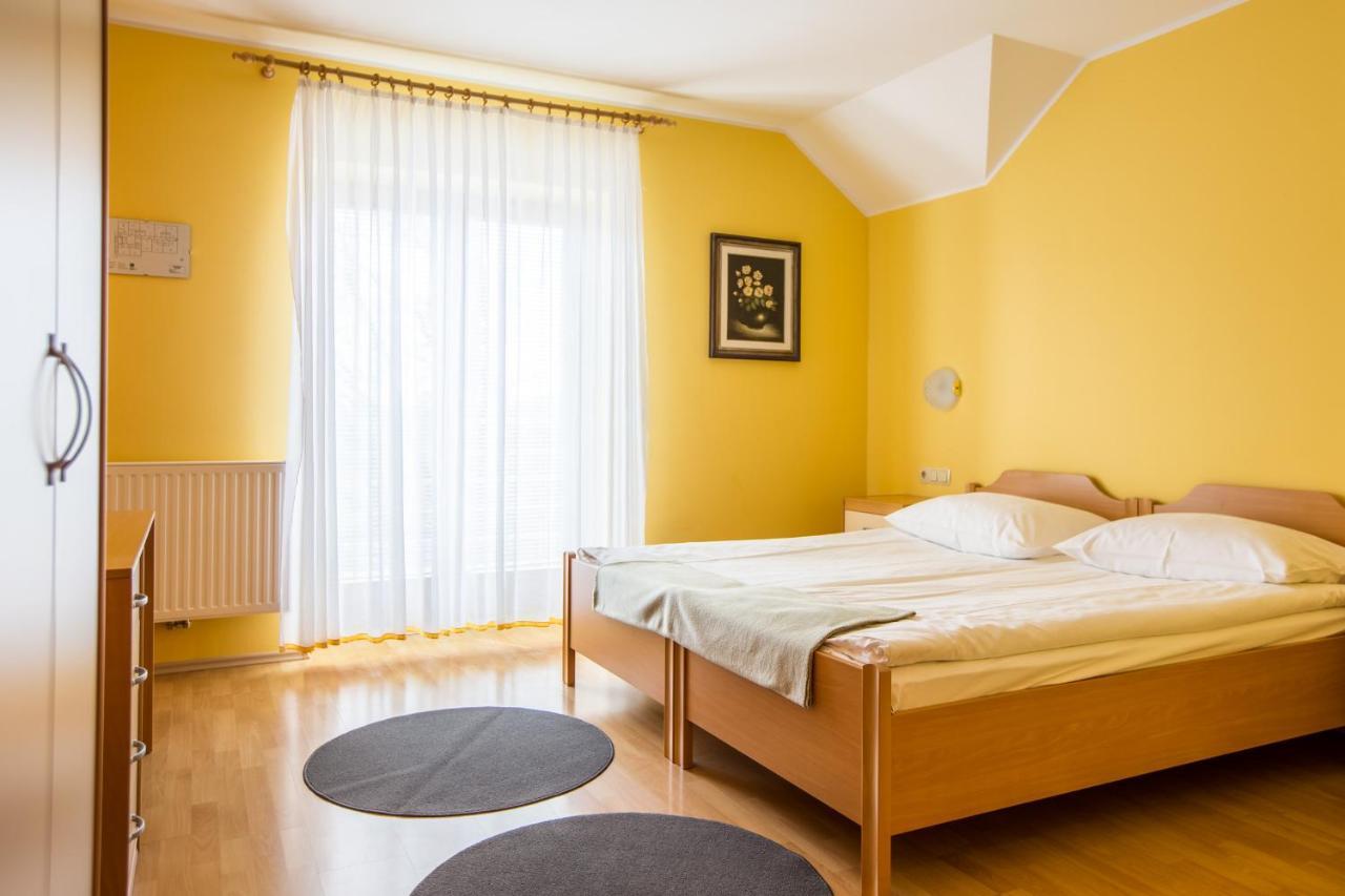 Guesthouse Beno Starše Exteriér fotografie
